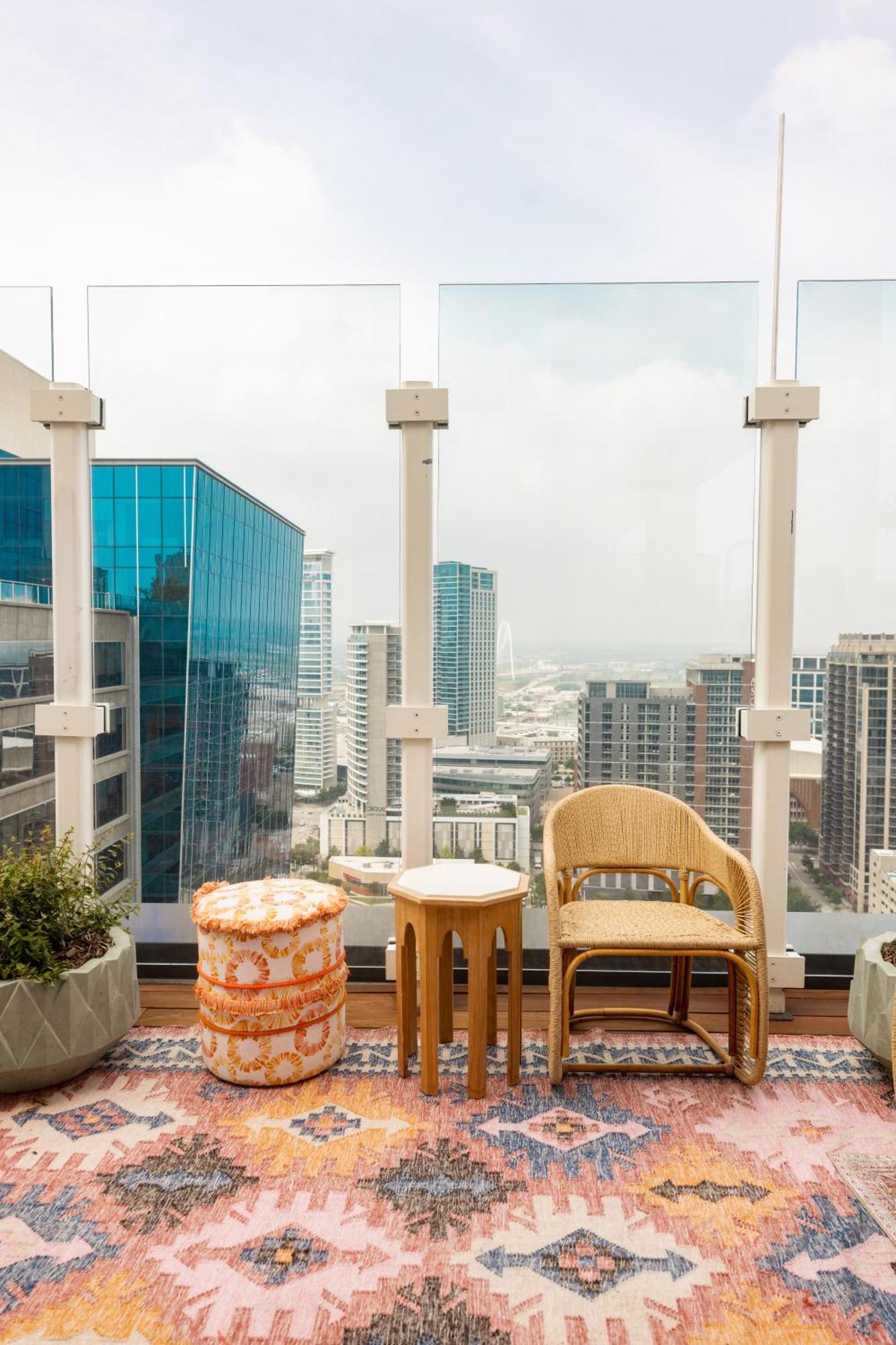 Hotel Swexan دالاس المظهر الخارجي الصورة
